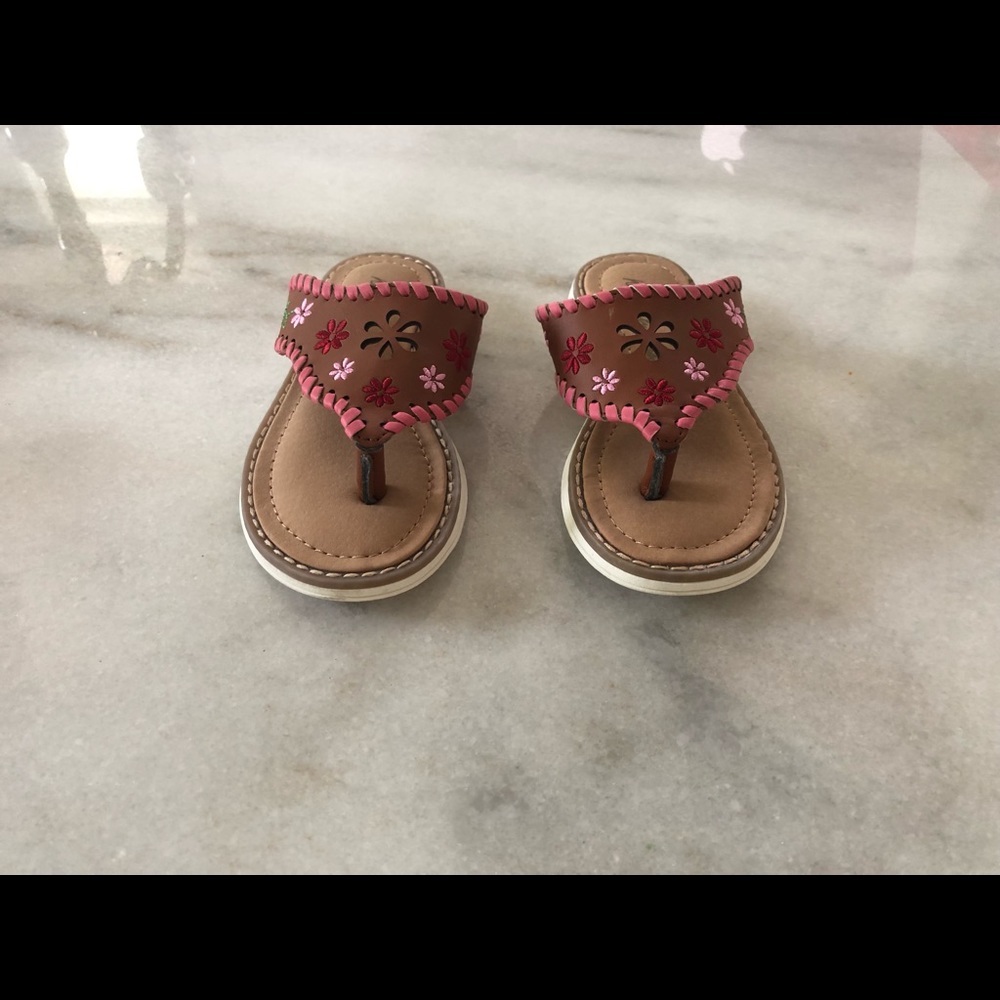 Hanna Anderson girls sandals